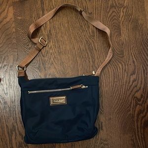 Calvin Klein navy blue crossbody